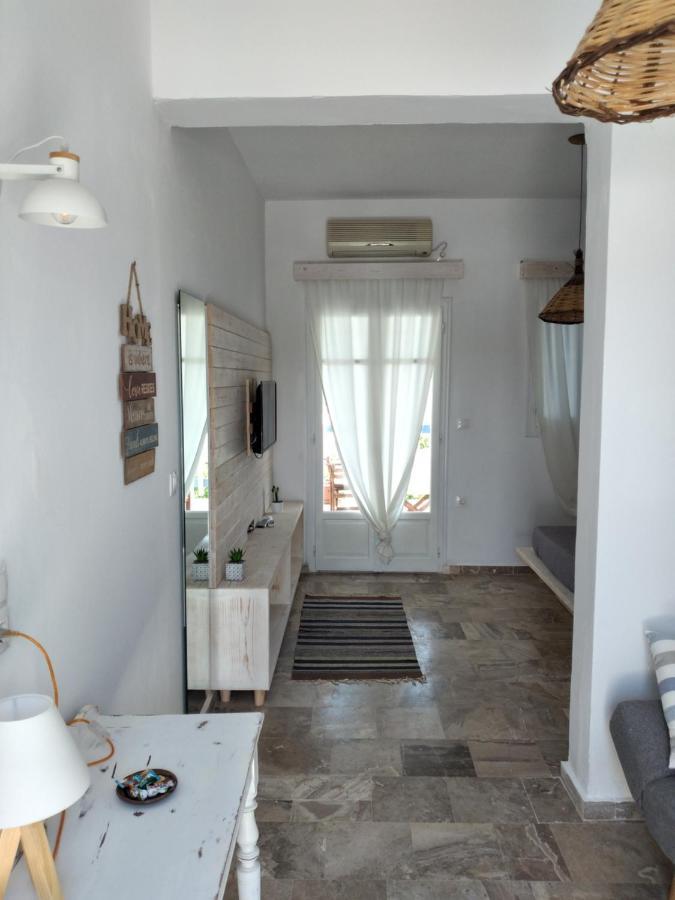 אמבלאס Miltiadis Apartments חדר תמונה