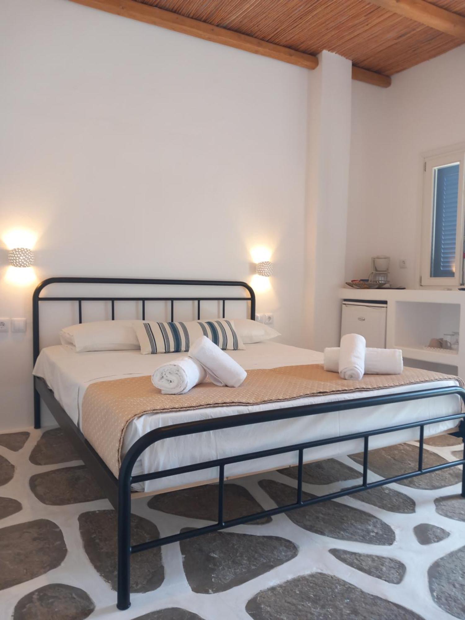 אמבלאס Miltiadis Apartments מראה חיצוני תמונה