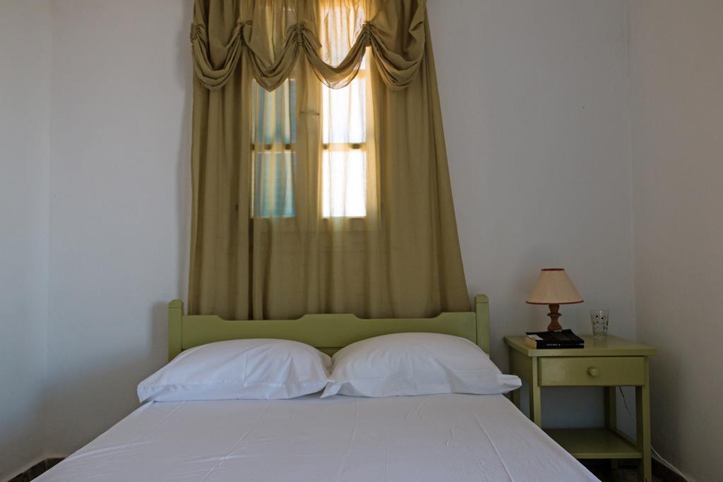 אמבלאס Miltiadis Apartments מראה חיצוני תמונה