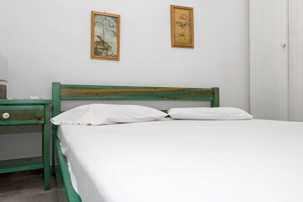 אמבלאס Miltiadis Apartments מראה חיצוני תמונה