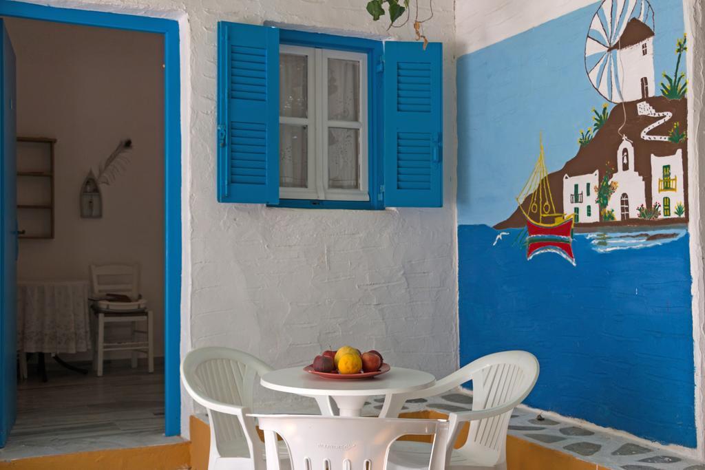 אמבלאס Miltiadis Apartments מראה חיצוני תמונה